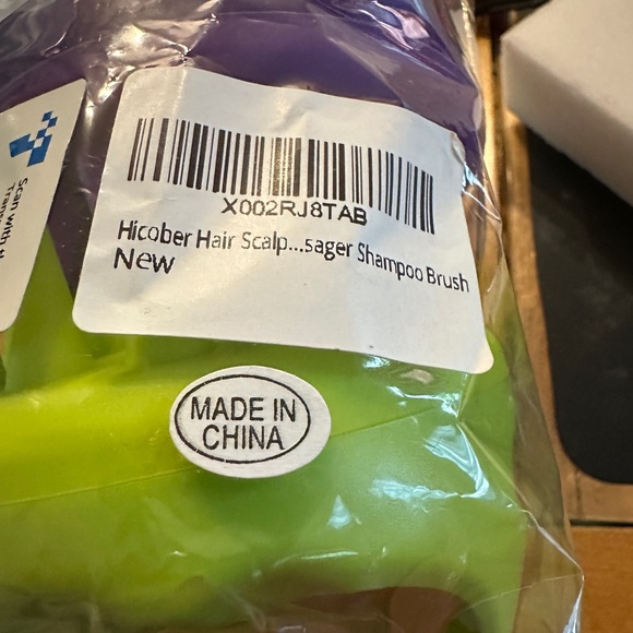 Hair and Scalp shampoo brushes (2)NWT in package - Picture 8 of 8